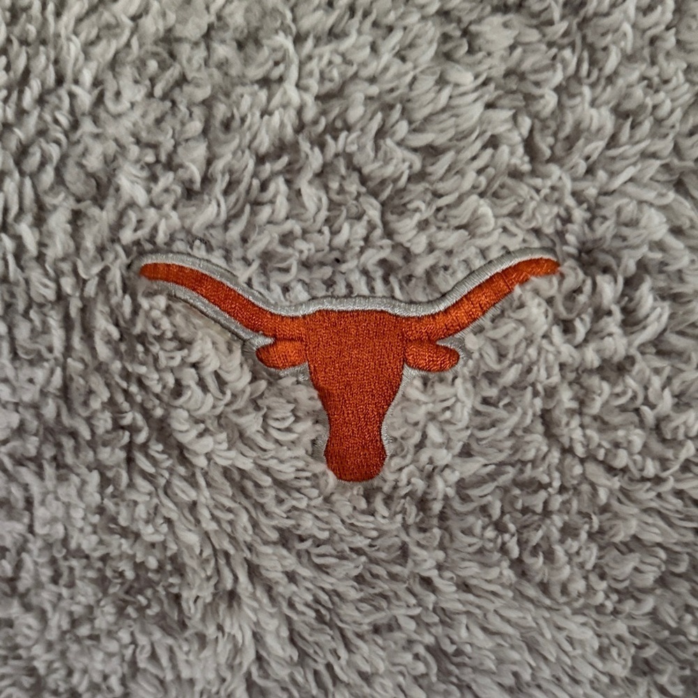 University of Texas Longhorn Cozy Gray Utility Jacket - Picture 3 of 5